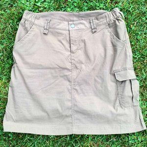 "Duluth Trading Co." cargo skirt, size12, EUC